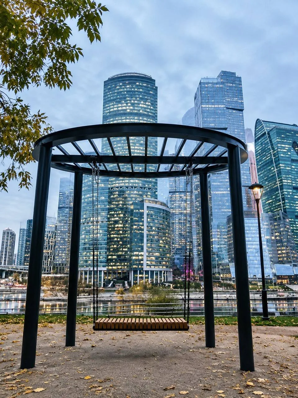 🏙 Качели с видом на Москва-Сити