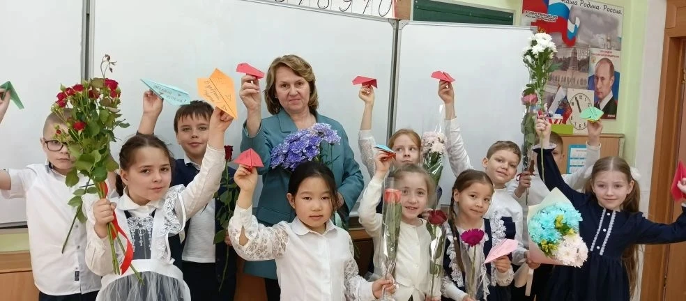 🎓✈️ АКЦИЯ «САМОЛËТИК БУДУЩЕГО»