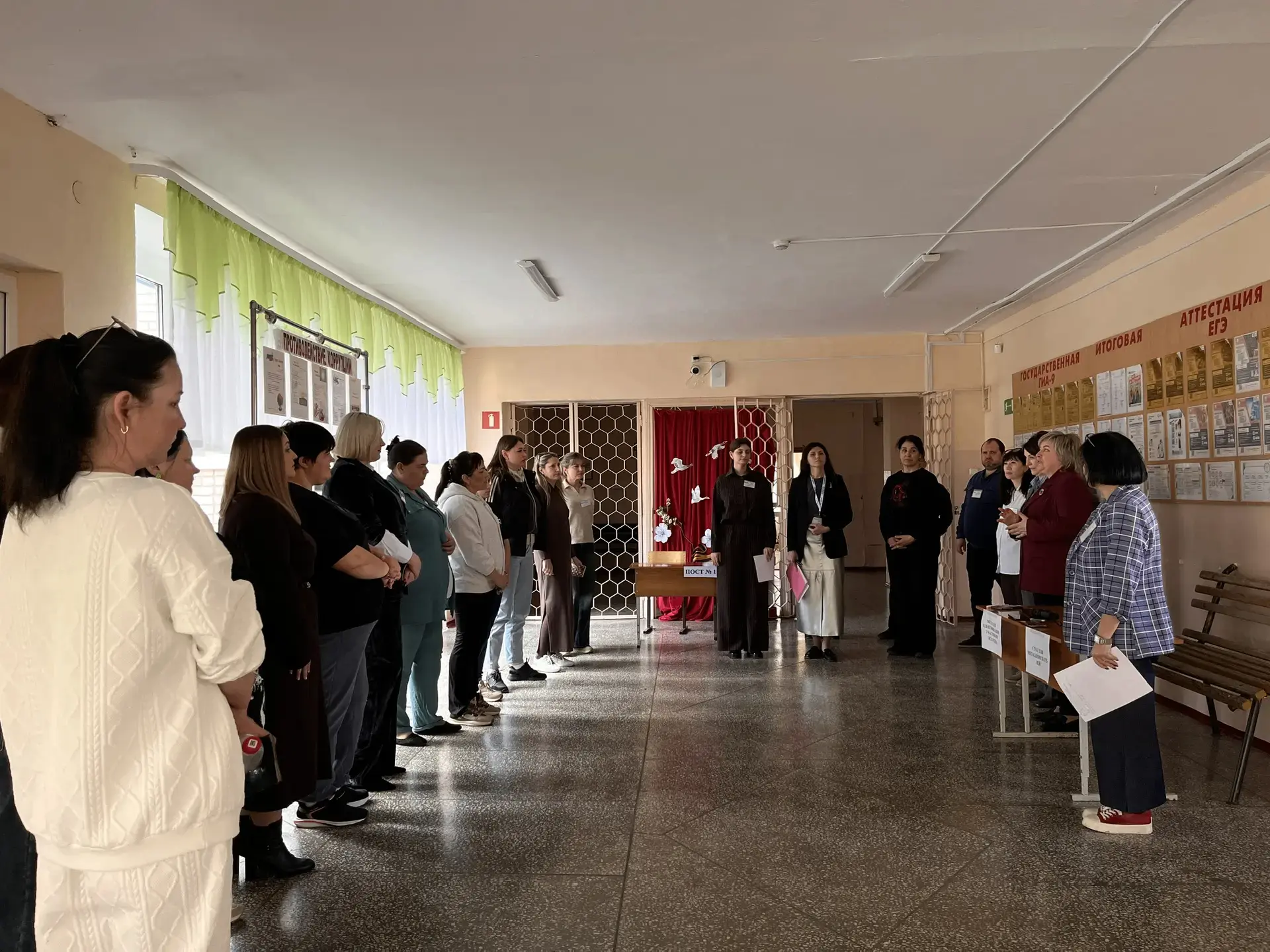 📌В школе № 4 прошла региональная акция «ОГЭ глазами родителей». В акции приняли участие начальник от