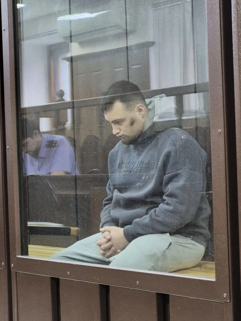 Сбивший насмерть сотрудника Госавтоинспекции на съезде с Кузбасского моста в Кемерове о...