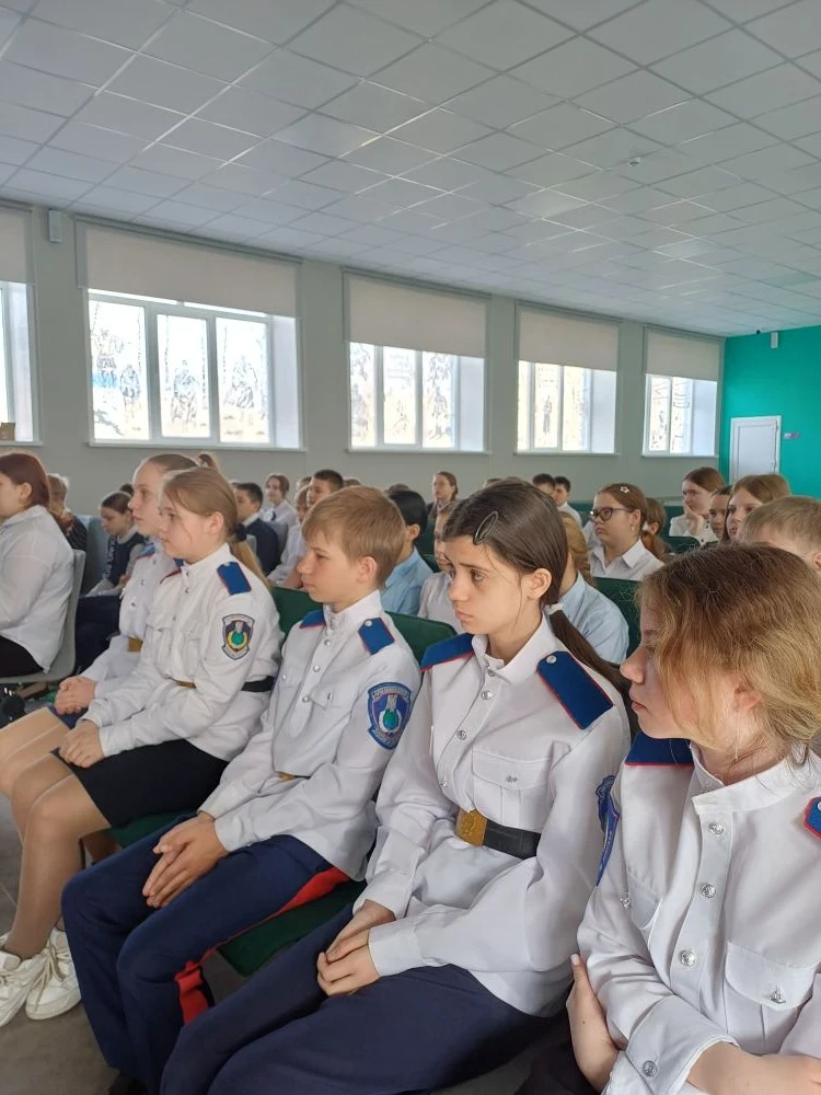 Праздник Весны и Труда в Шестом: Диалог на равных с Ветеранами труда  Когда ты слышишь «Первомай», ч