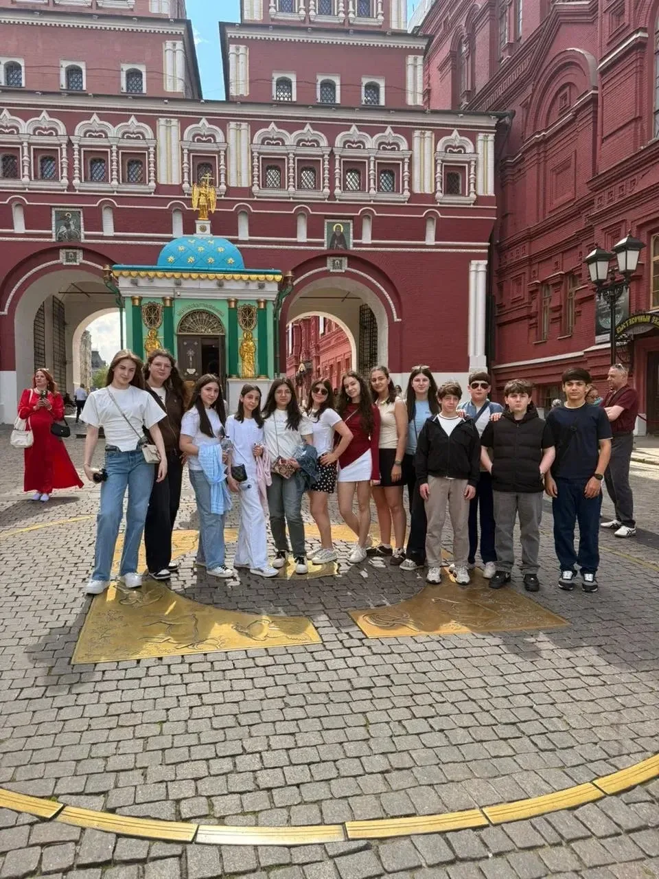 🚀 Путешествие в столицу: 7 «А» открывает Москву!  🚂Наши семиклассники вернулись из захватывающего пу