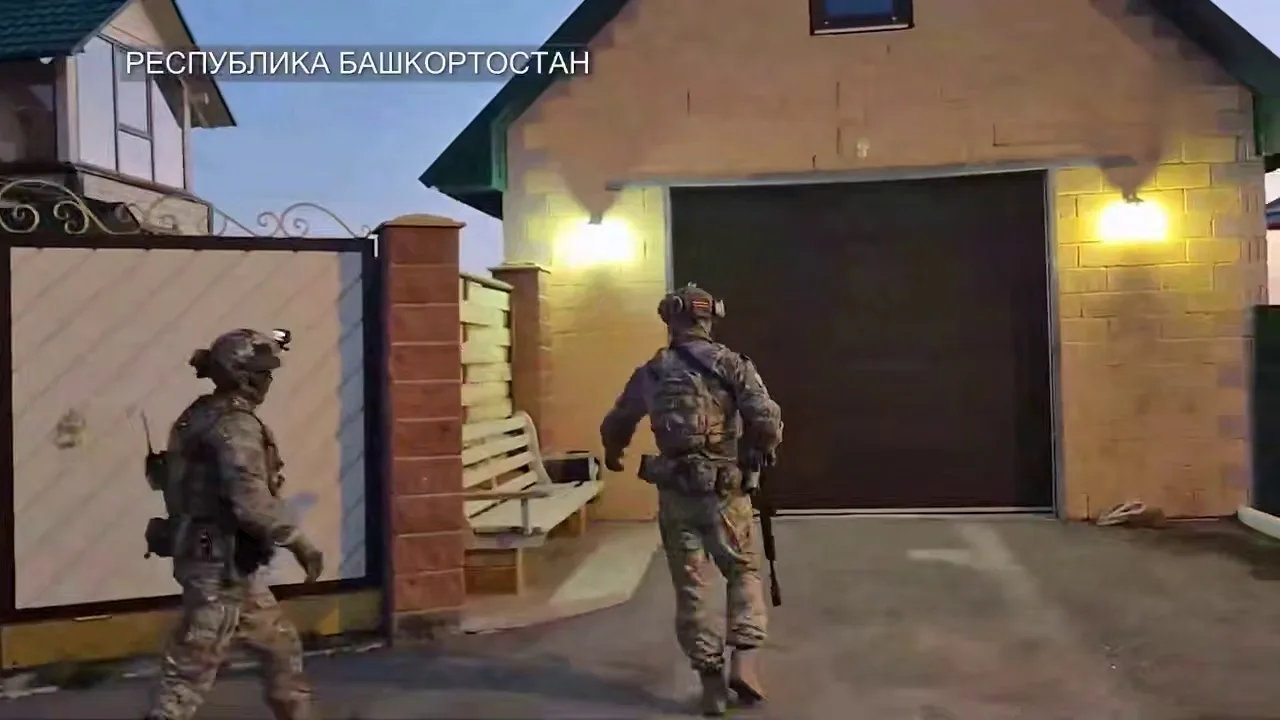 🚨 Двух подозреваемых в нападении на пермский ОМОН в Чечне задержали спустя 26 лет — оп...