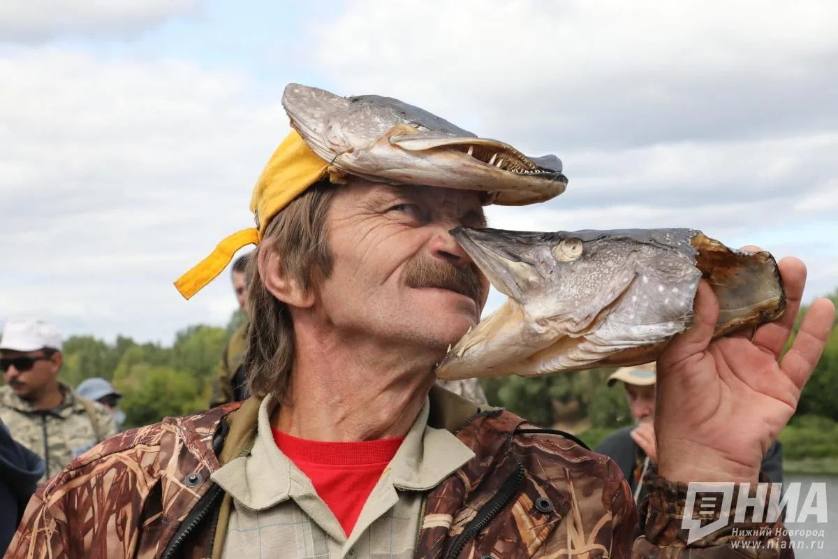 🎣 День рыбака в Автозаводском парке — будет жарко!
