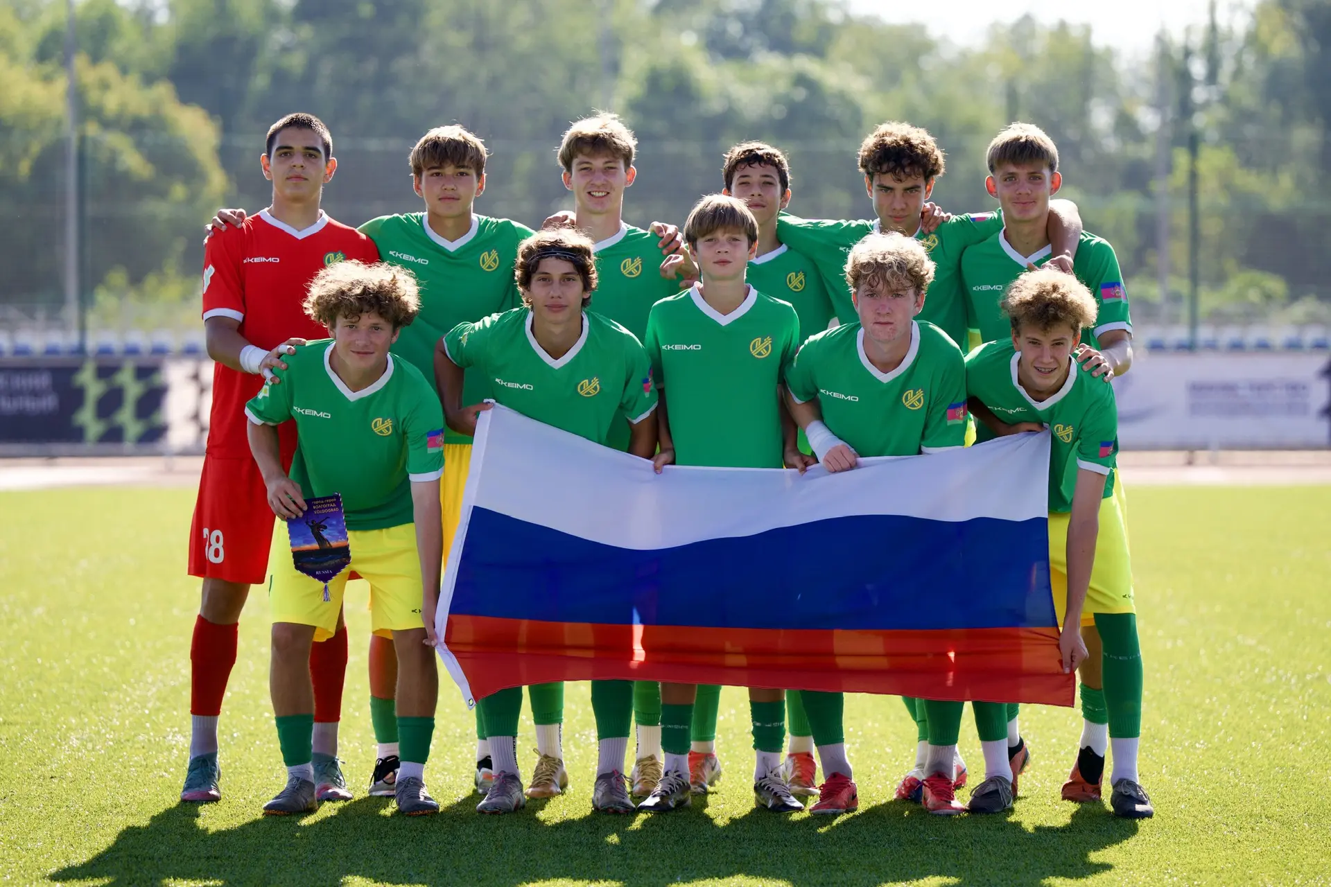 🇷🇺 Гордость в руках, футбол в сердце! ⚽️