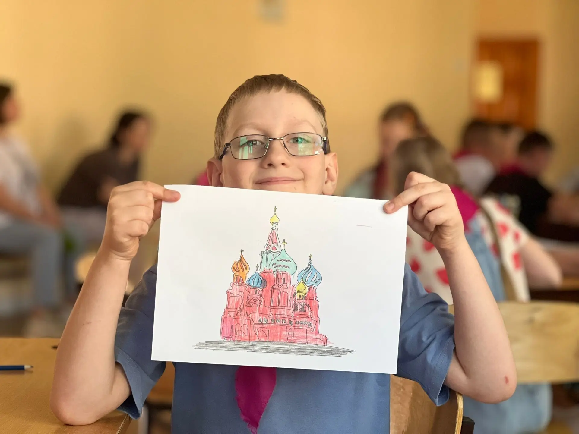 Гордость за нашу страну живёт в каждом сердце.❤️ 
В преддверии Дня России ученики нашего лицея присо
