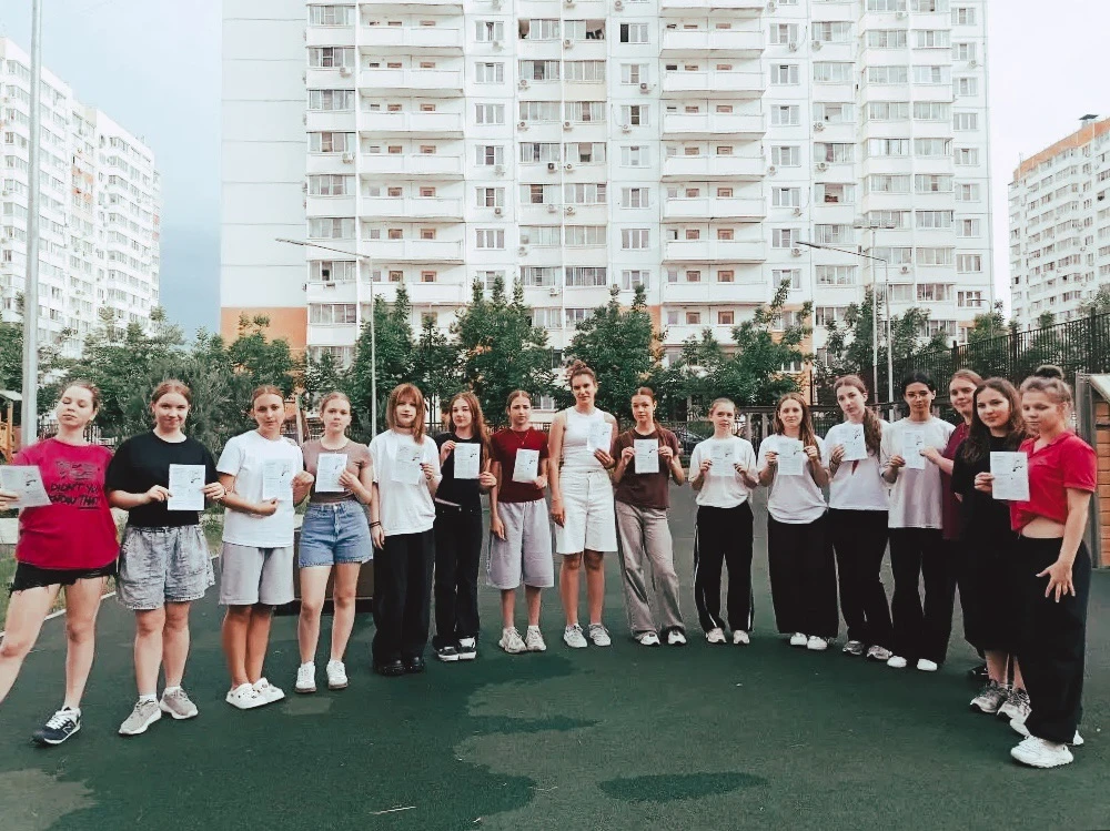 Профилактическая беседа🚦

Лето — время активных прогулок, самокатов и велосипедов. А значит, самое 