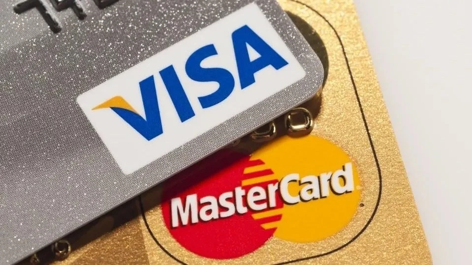 Visa и Mastercard окончательно уйдут из России к 2030 году.

К 2030 году международные платёжные сис