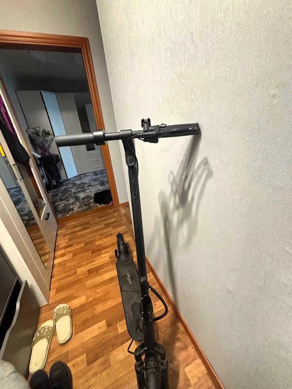 ПРОДАМ ЭЛЕКТРОСАМОКАТ