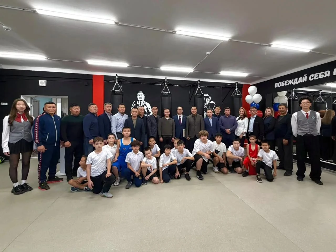 🥊 В школе №19 Якутска открылся новый зал бокса