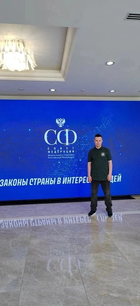 Детский общественный совет Курской области в Совете Федерации: итоги Круглого стола 💫

Вместе с ком