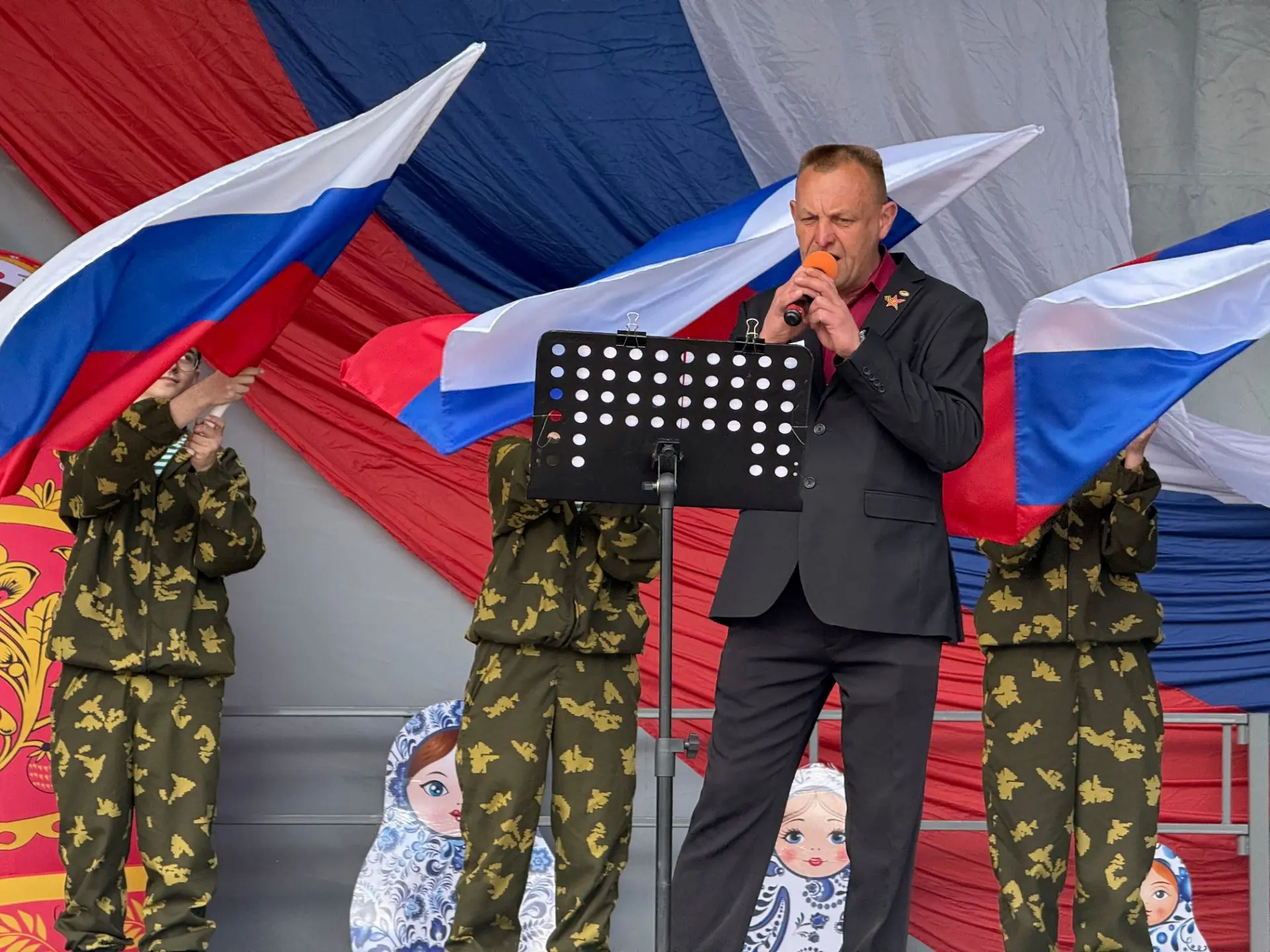 🇷🇺✨Сковородинцы отметили День России

Сегодня в городе Сковородино состоялся ряд мероприятий, посв