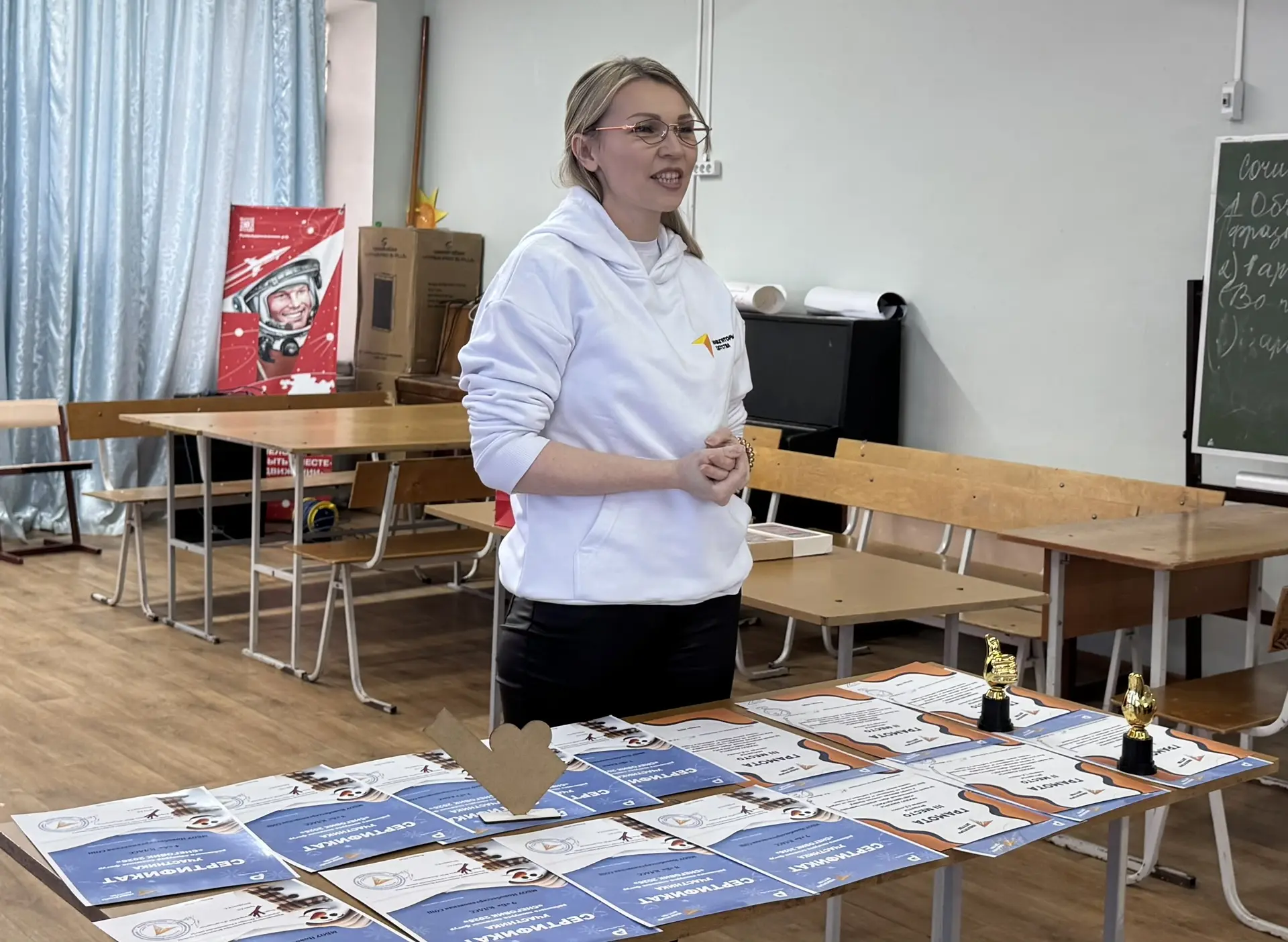 Торжественное награждение победителей конкурса «Снеговик‑патриот»: итоги подведены!  Дорогие ребята,