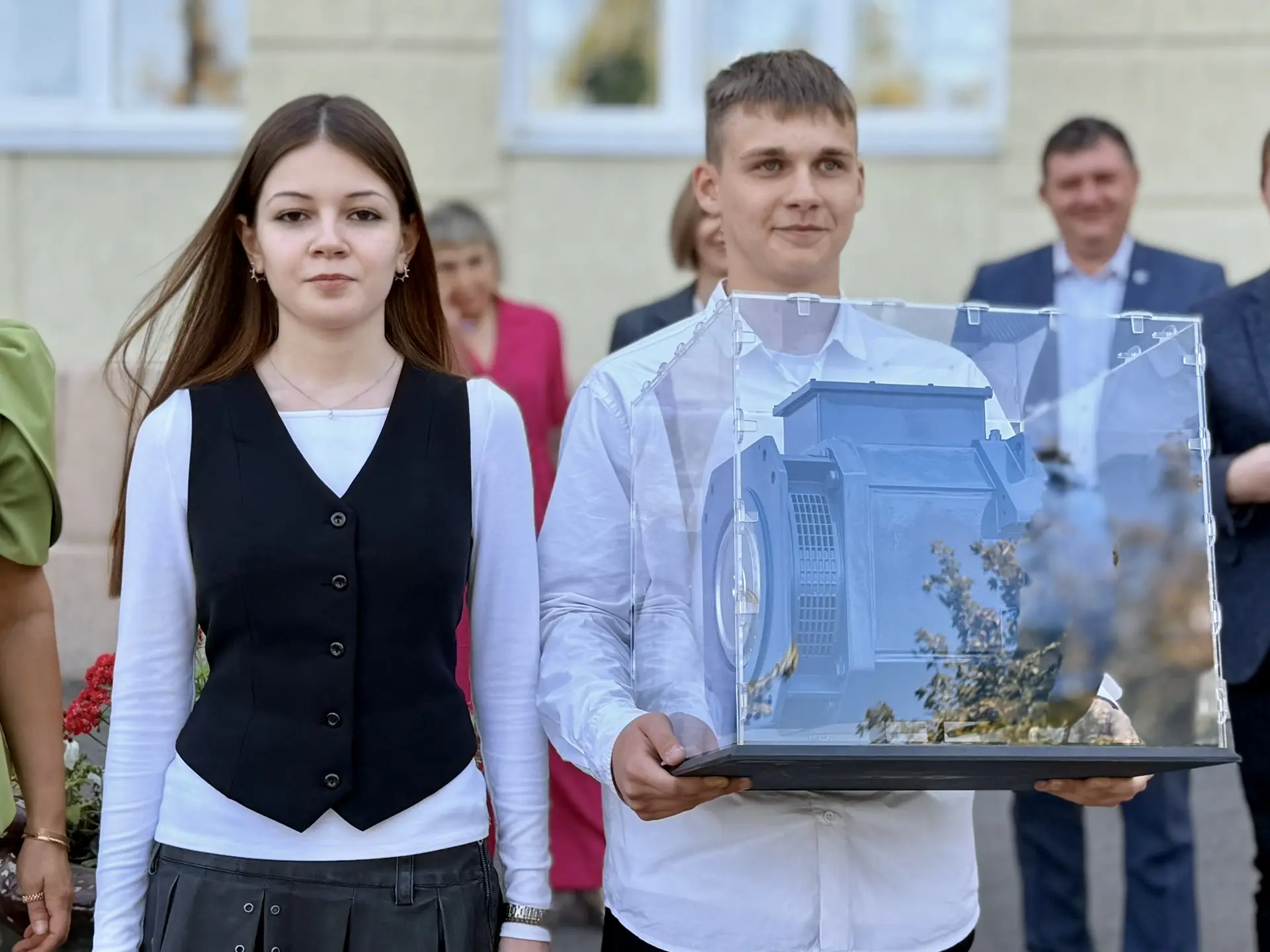 9 сентября в новочеркасской школе №19 состоялось торжественное открытие инженерного кла...