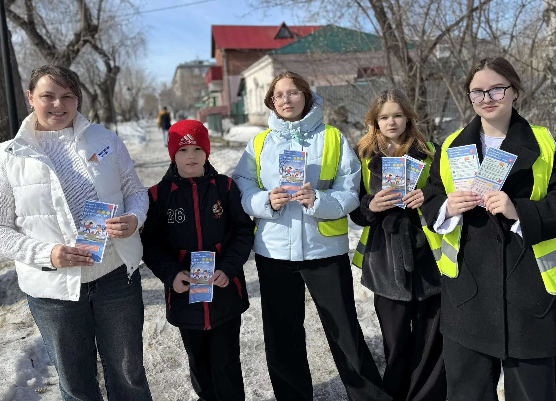 📢 Весна без опасности: напоминаем главное!  В преддверии весенних каникул наши ребята из отряда ЮИД 