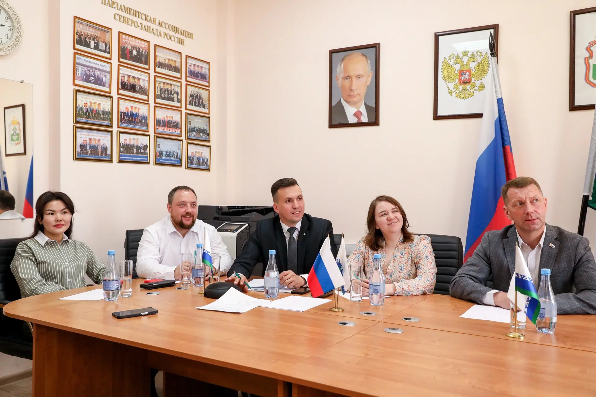 Молодые парламентарии Северо-Запада обсудили ряд законодательных инициатив.

Председатель Совета мол