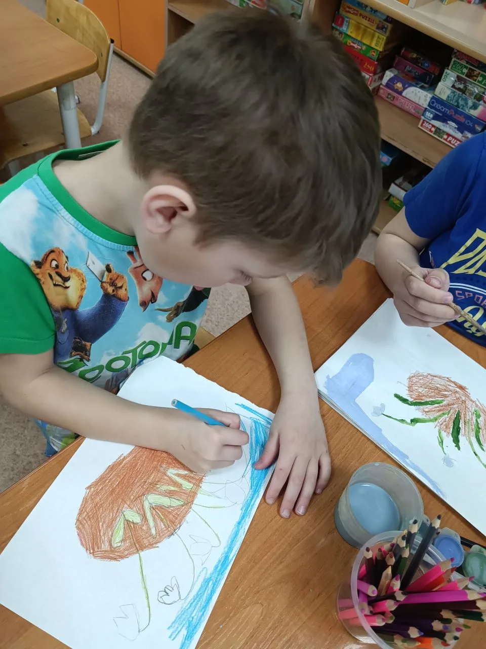 📌Краски, пальчики и первые цветы 🌸.