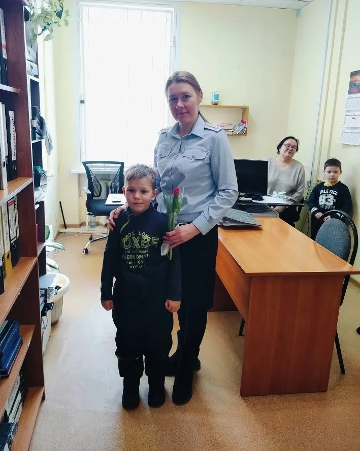 💐Накануне Международного женского праздника 8 Марта, команда ЮИД "Добрая дорога" МБДОУ...