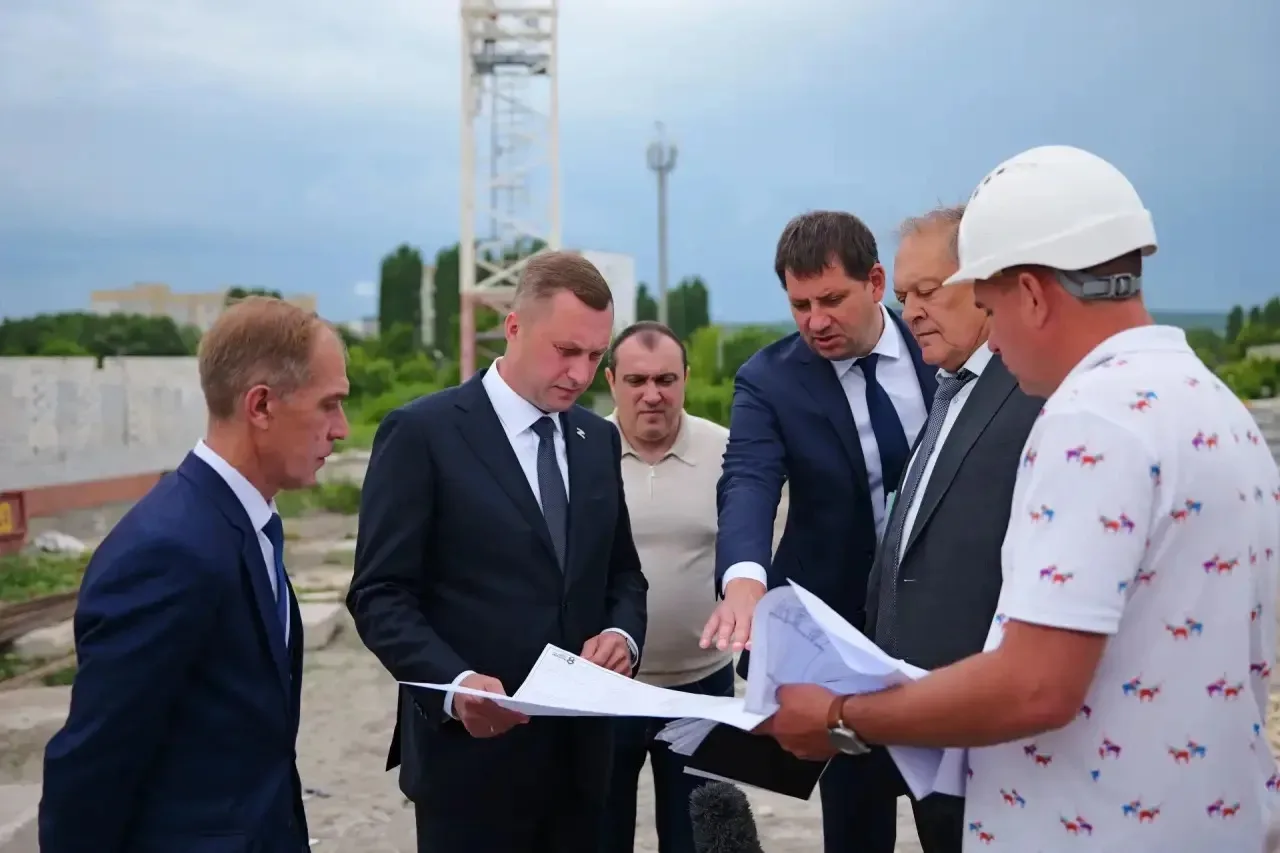 В Заводском районе Саратова началось строительство Дворца единоборств

В Заводском районе Саратова н