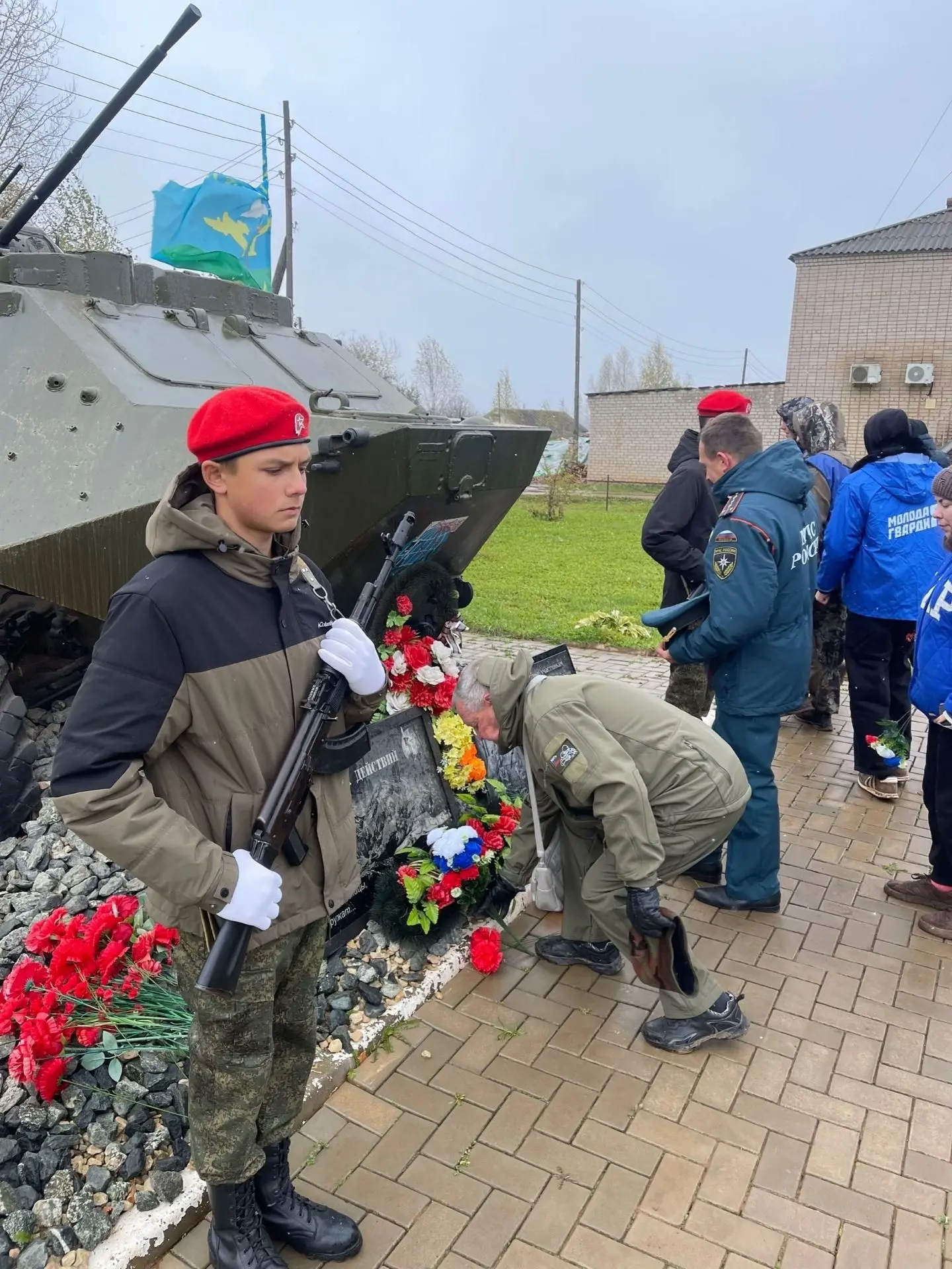 Сегодня на территории Пожарно-спасательной части 57 пгт Уни состоялись третьи межрайонн...