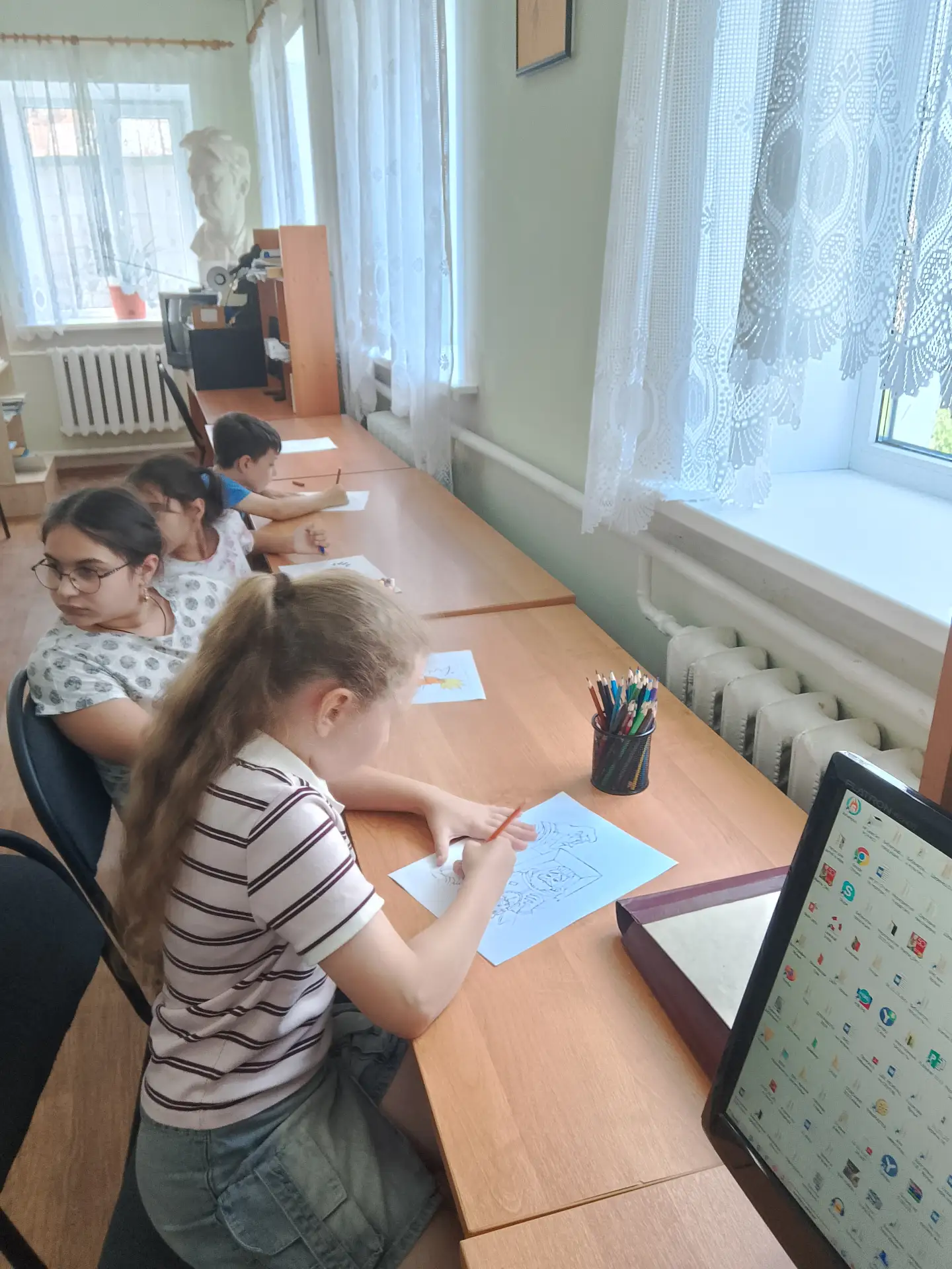 21 июля в библиотеке-филиале № 11 им. В. В. Маяковского для читателей прошла акция «Галактика чтения