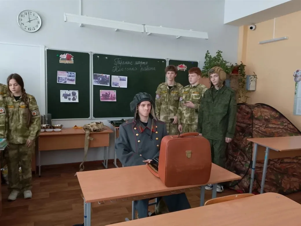 ⭐ На этой неделе состоялся Фестиваль военных профессий в рамках школьной Спартакиады "Лучший кадетск