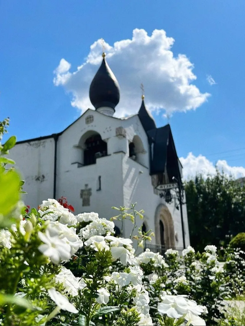 Церковные праздники мая 🕊  Принимаем записки на поминовение в памятные дни:  6 мая — день памяти вел