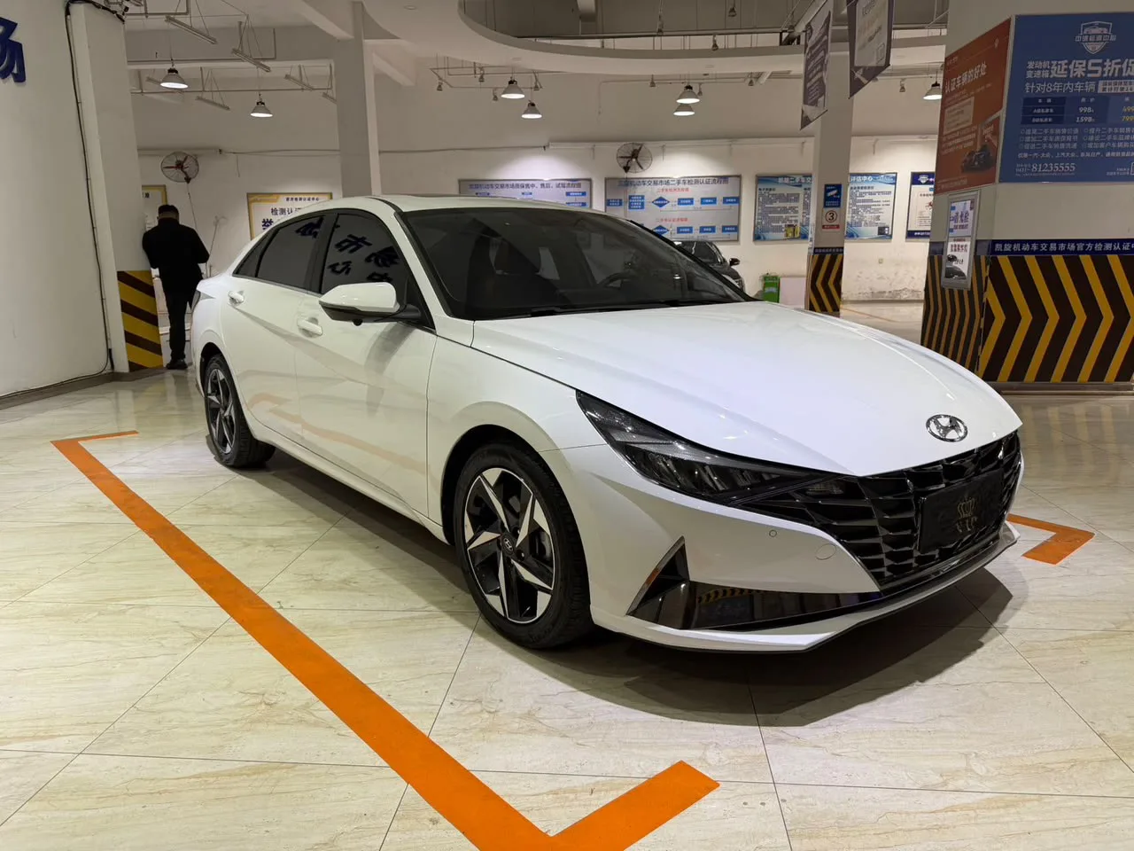 👍 Hyundai Elantra