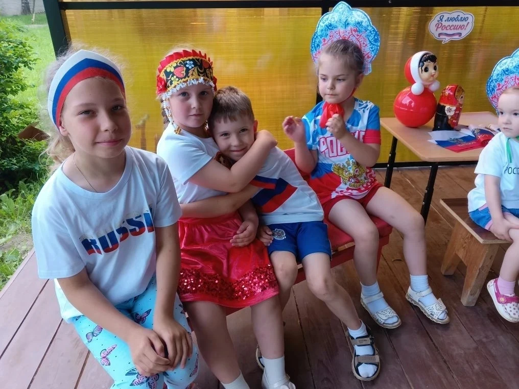 11 июня специалист по социальной работе провела с воспитанниками детского сада "Колокольчик" занятие