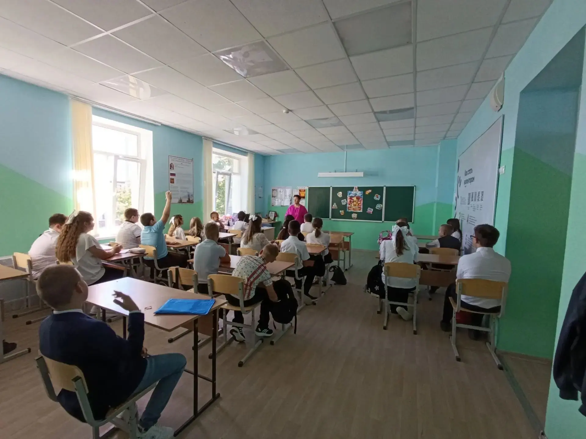 Сегодня в нашей школе прошел первый в этом учебном году урок из цикла «Разговоры о важн...