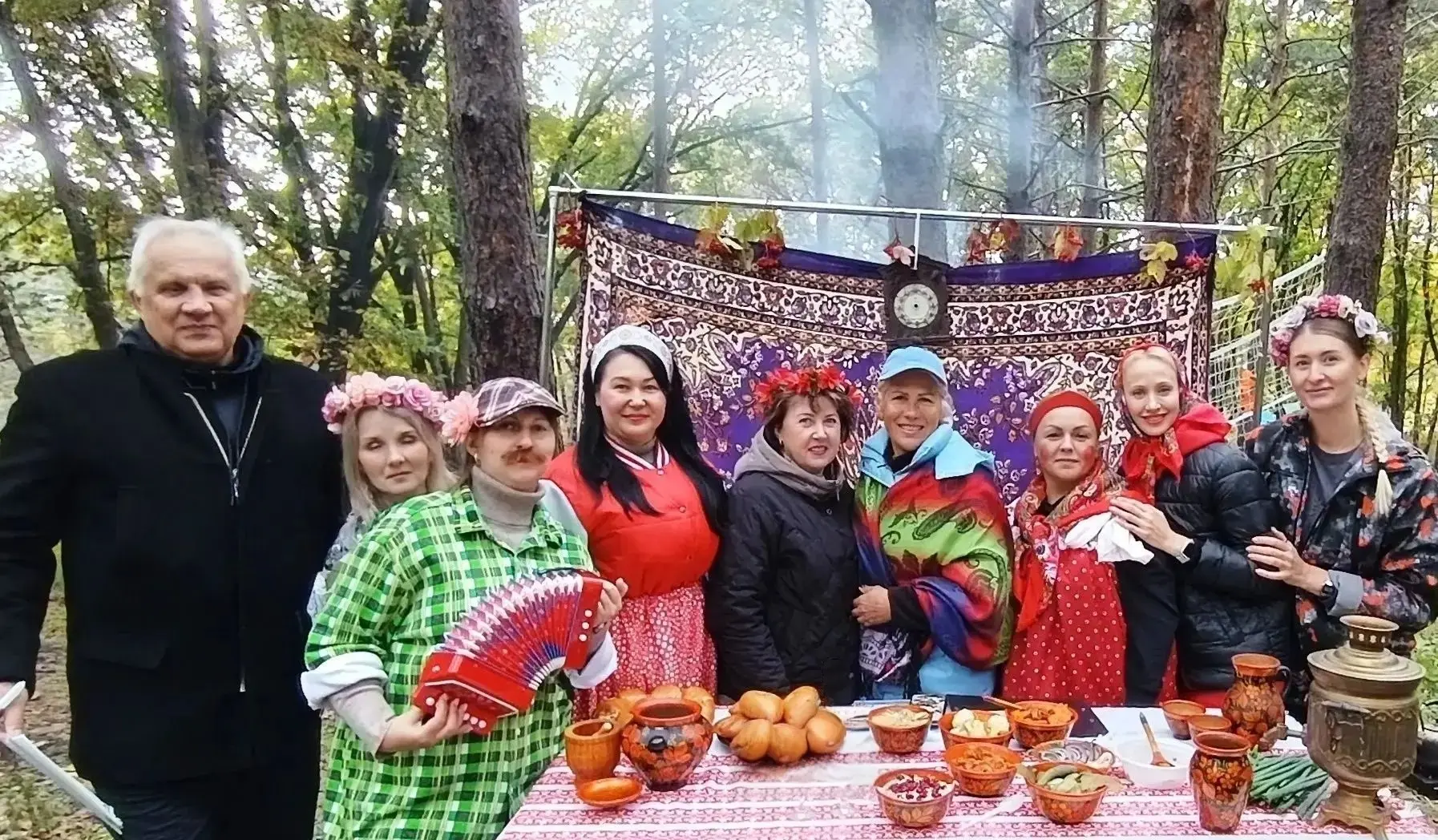Турслёт — это про эмоции, костёр, чай из термоса и отличную компанию!