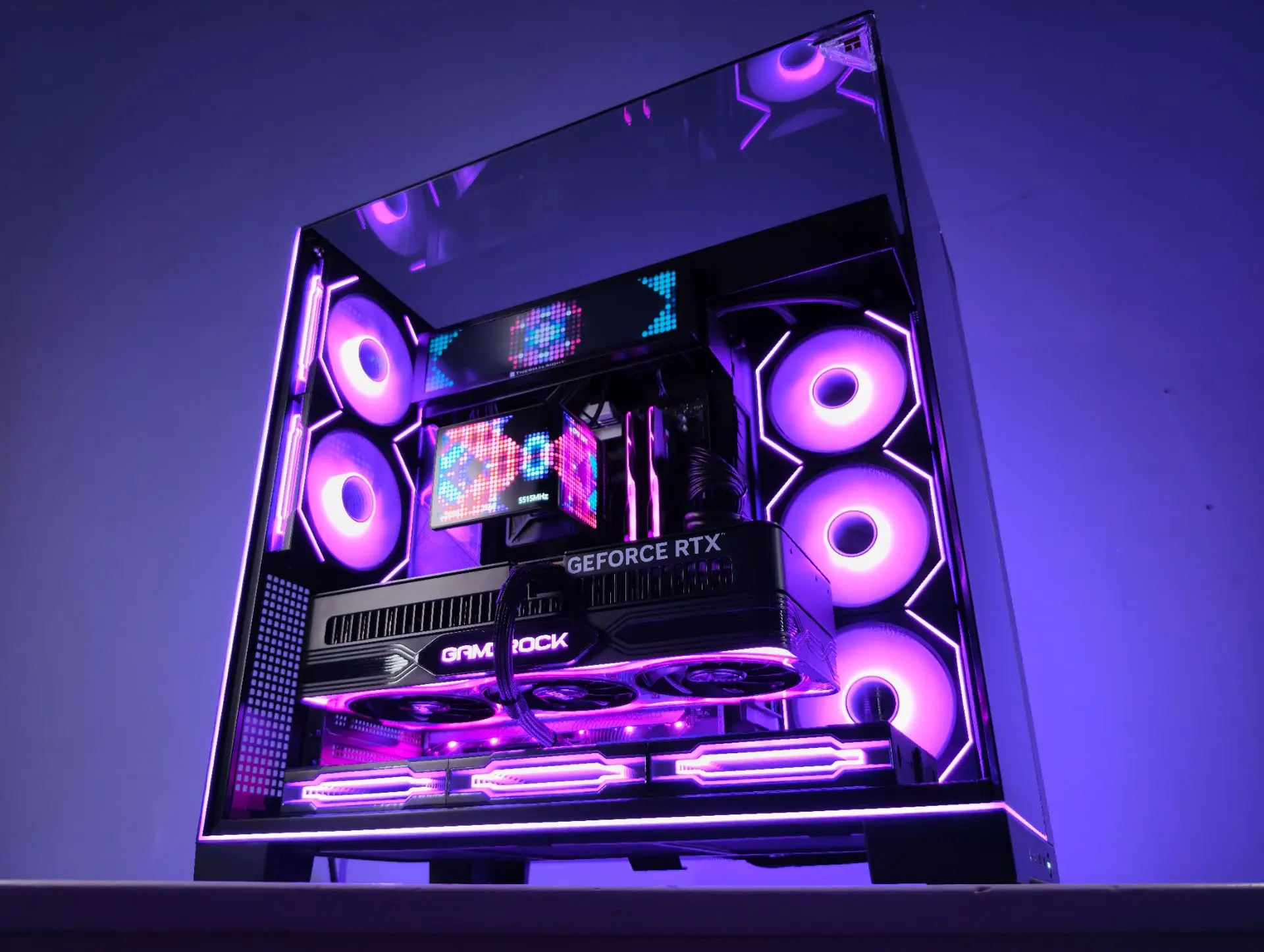 🎮 🕹 Рабоче игровая система Ryzen 9 9950X3D и RTX 5090 в Thermalright TR-A70

Комплектация:

- Мате