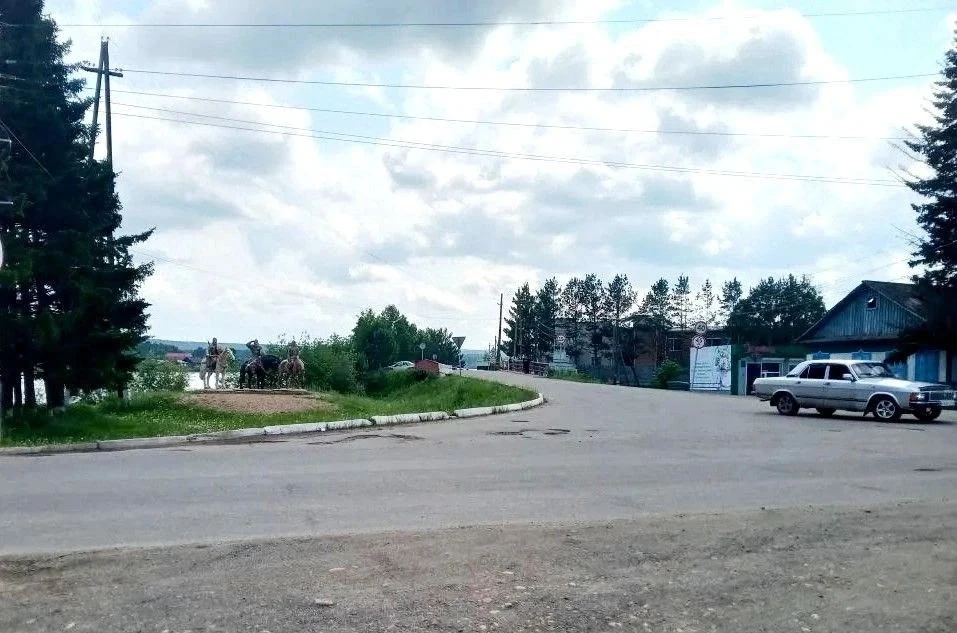 Закрытию моста в Ирбее - быть