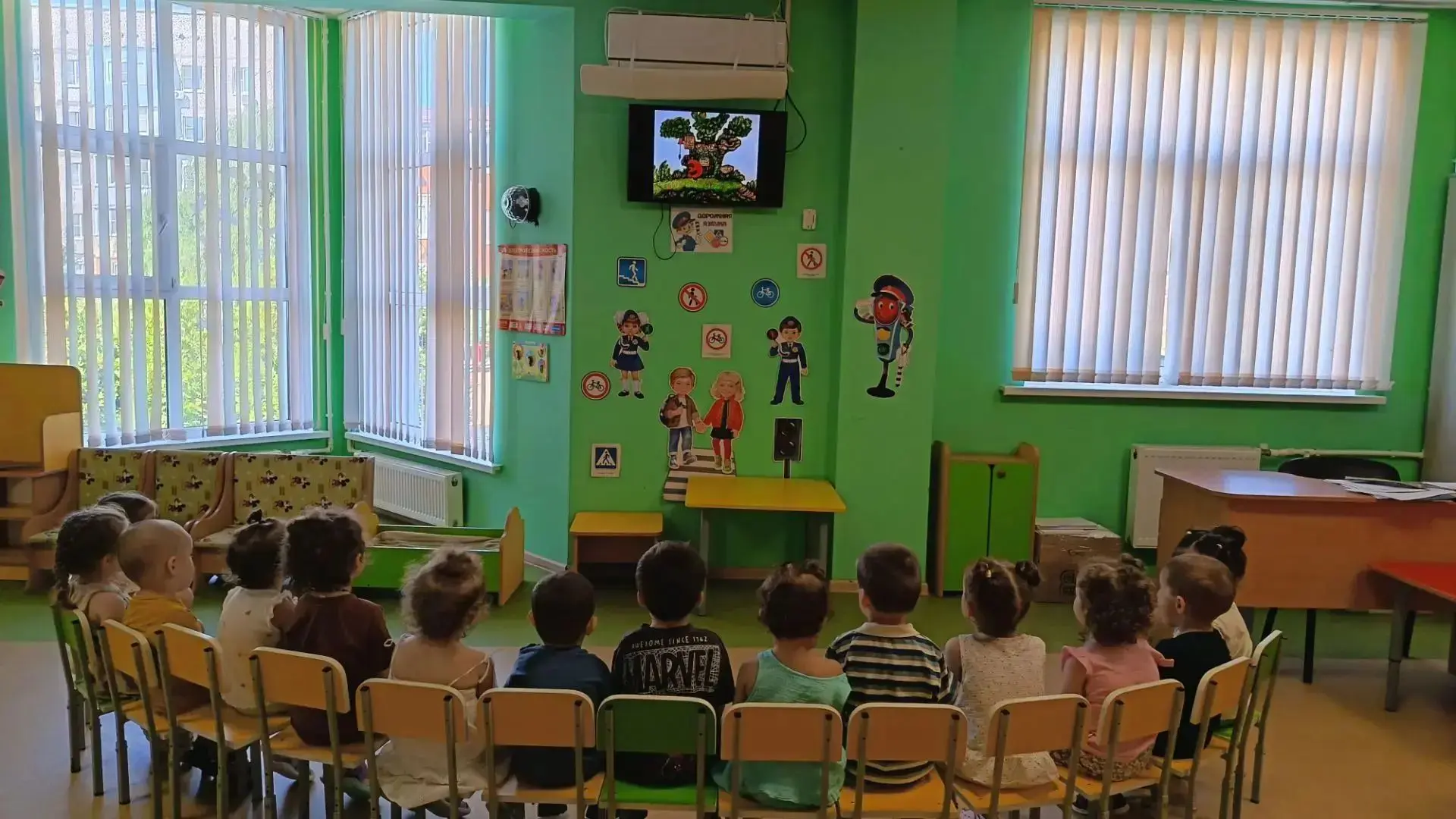 Сегодня в нашей группе раннего возраста"Колокольчики" состоялось маленькое, но очень уютное событие 