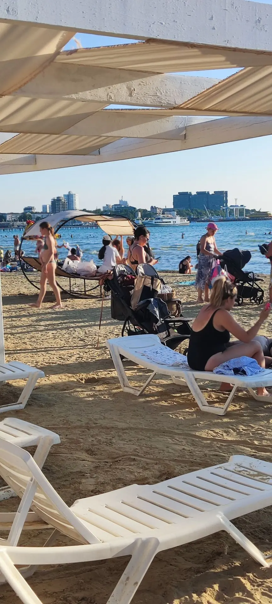 Золотая середина лета в Анапе☀
️ Воздух насыщен запахами моря, шашлыком и арбузами!Сейчас самая сама