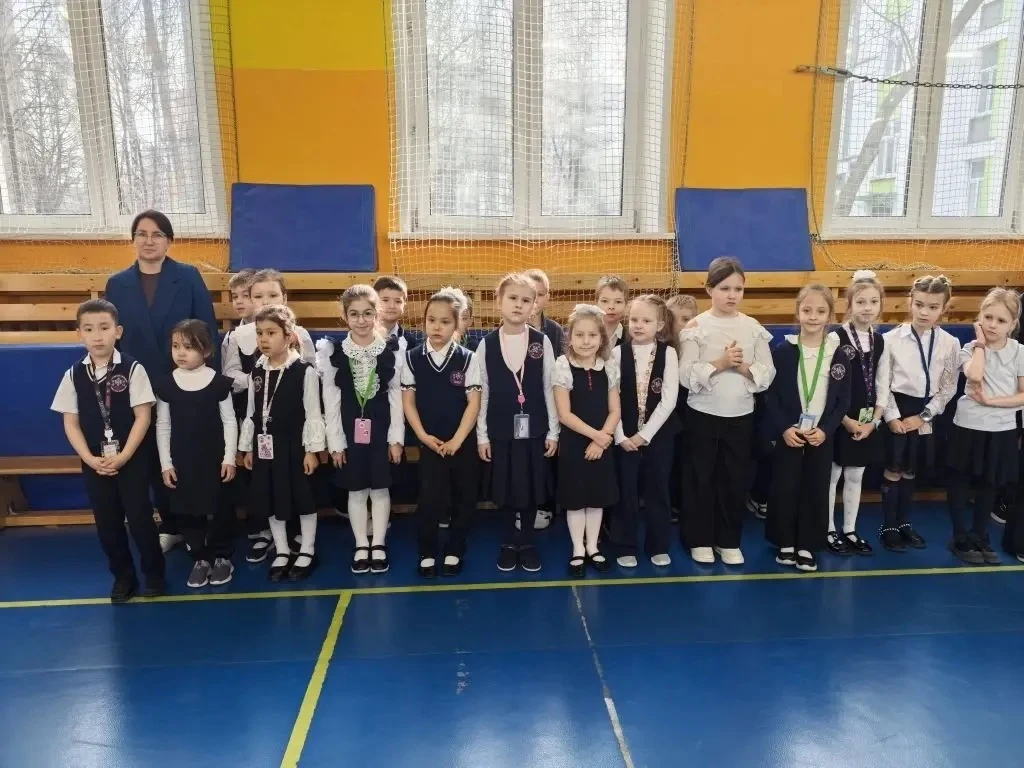 🇷🇺 Торжественное поднятие Флага Российской Федерации    ✨ Почетное право установить Флаг Российской 