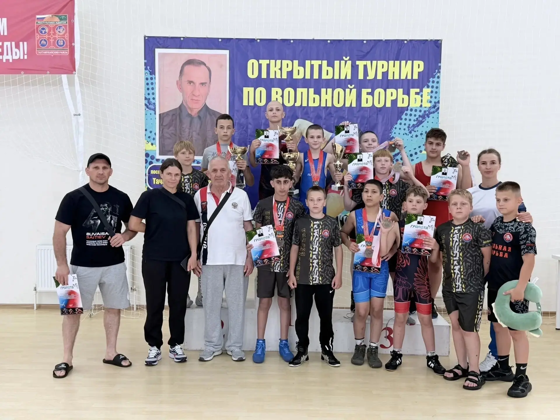 20 июня в республике Адыгея прошел Межрегиональный турнир по вольной борьбе среди юношей 2013-2015 г