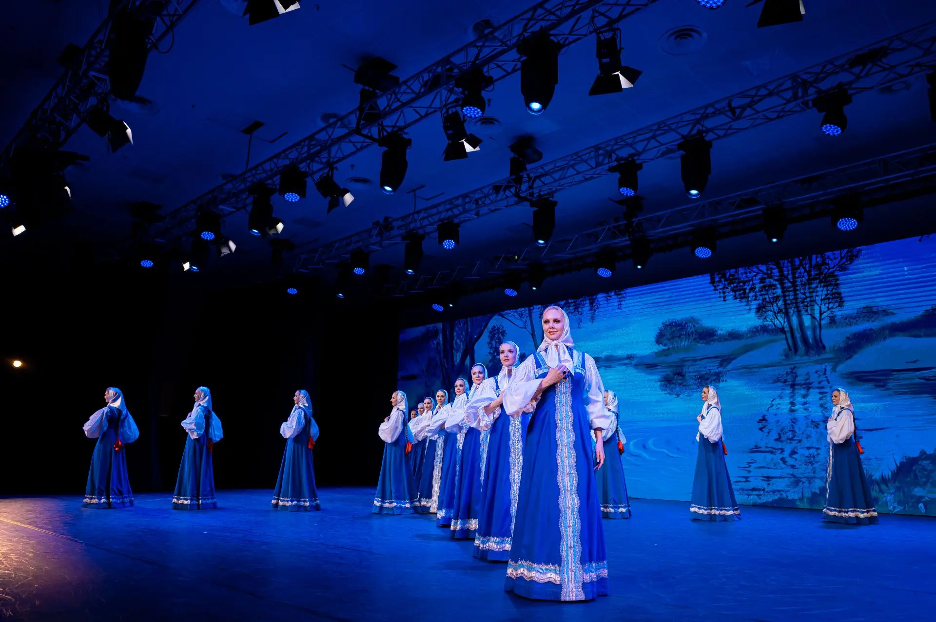 🎟Билеты на концерты нашего октябрьского гастрольного тура стремительно раскупаются.