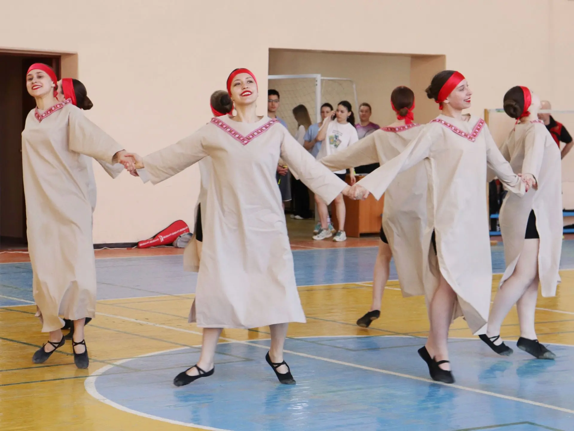 Долгожданное и яркое спортивное событие, объединяющее целые поколения, состоялось в минувшую пятницу