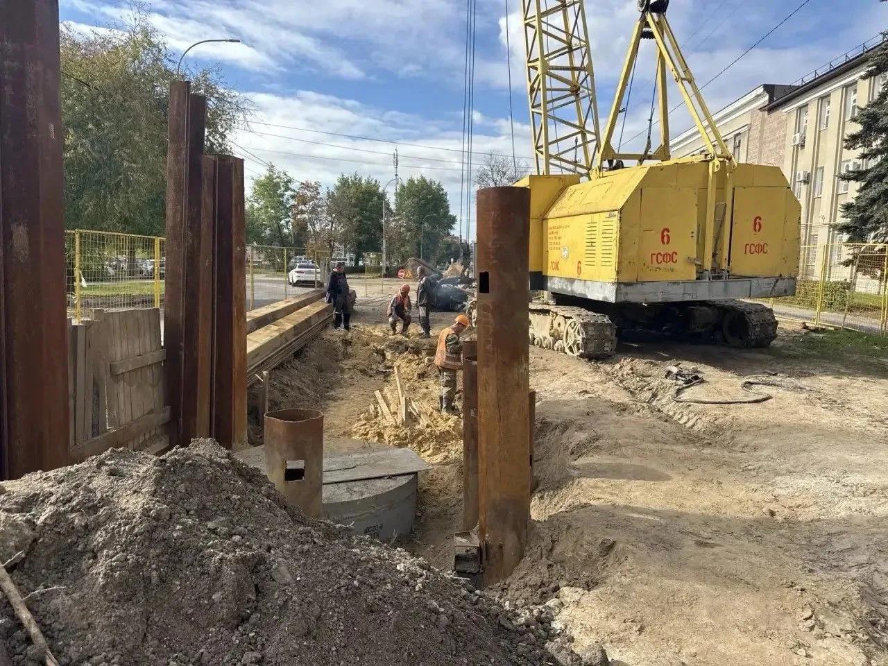 На улице Циолковского в Воронеже завершили реконструкцию аварийного участка канализацио...