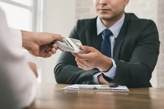 💰💰💰​Получая деньги, шепните: