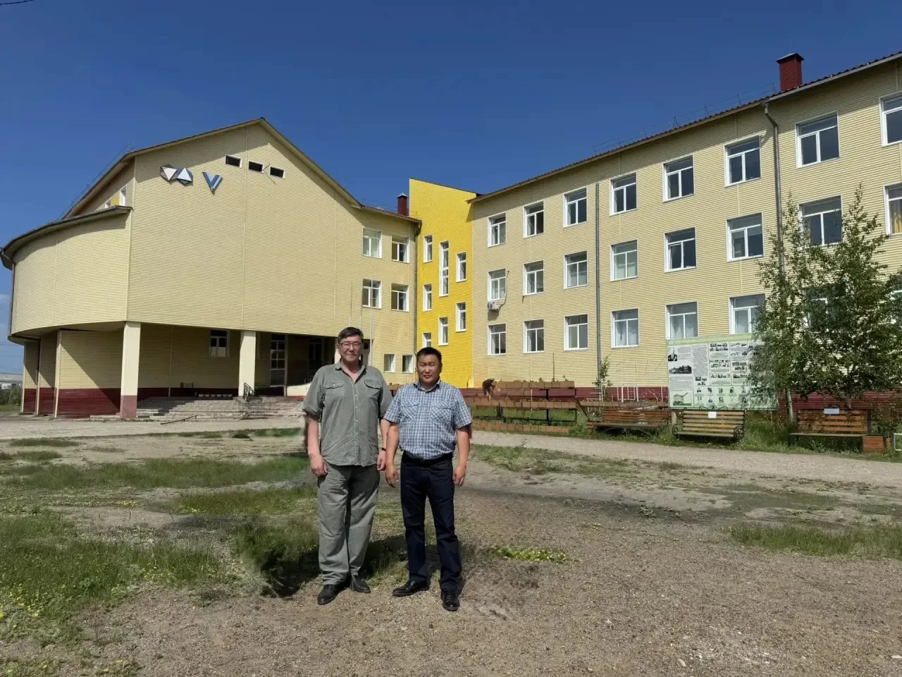 📋 РАБОЧИЕ ВСТРЕЧИ ДИРЕКТОРА: НОВЫЕ ПАРТНЁРСТВА И ПРОФИЛЬНЫЕ КЛАССЫ 🤝

Директор Жатайского техникум