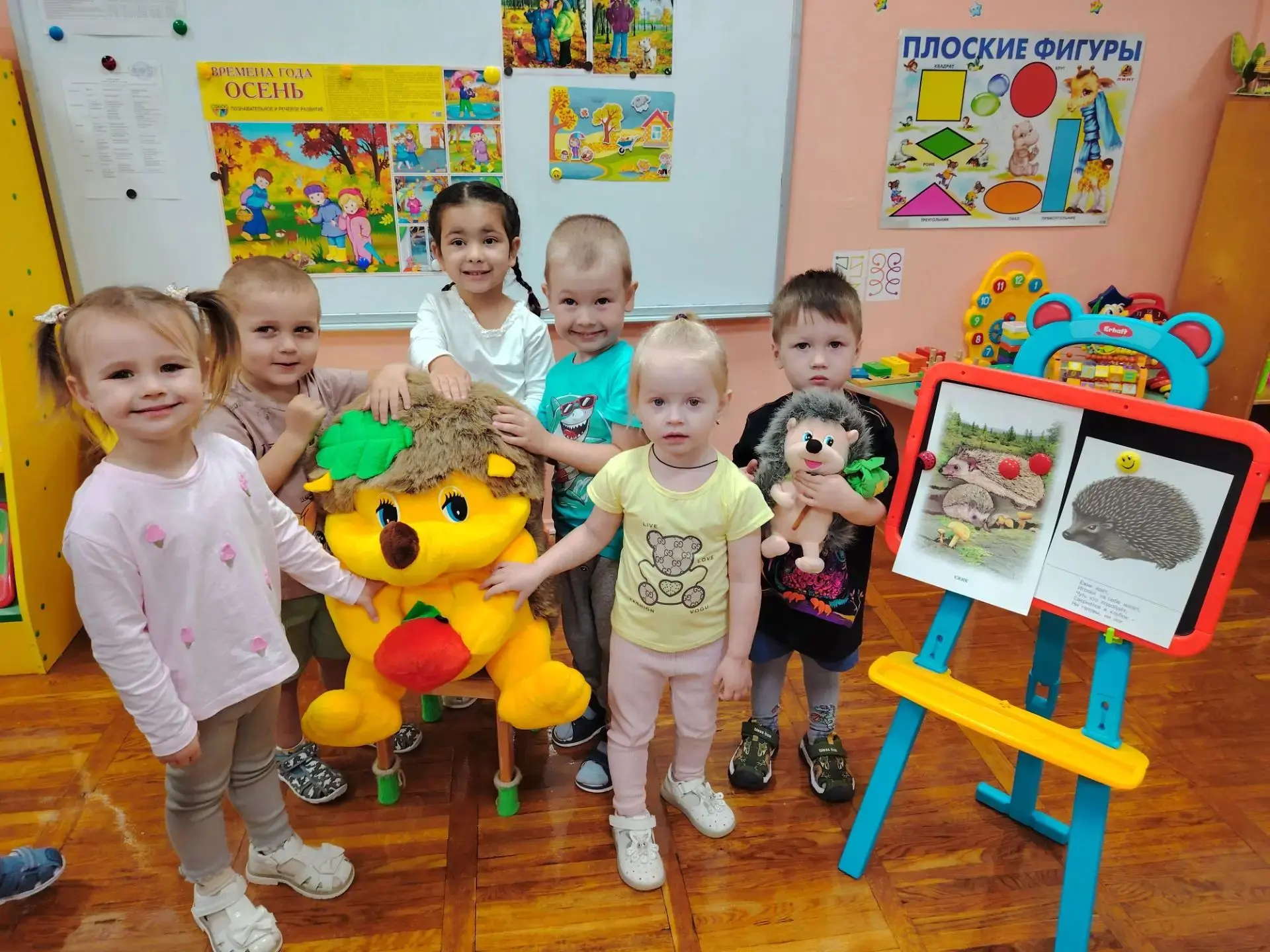 🎨 С раннего возраста нужно прививать детям любовь к искусству и поощрять творческие пр...
