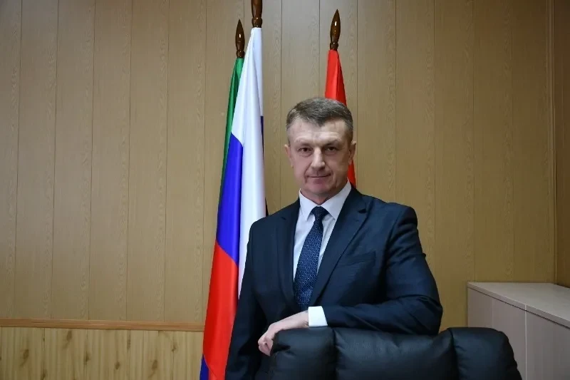 Глава Борисовского округа Владимир Переверзев