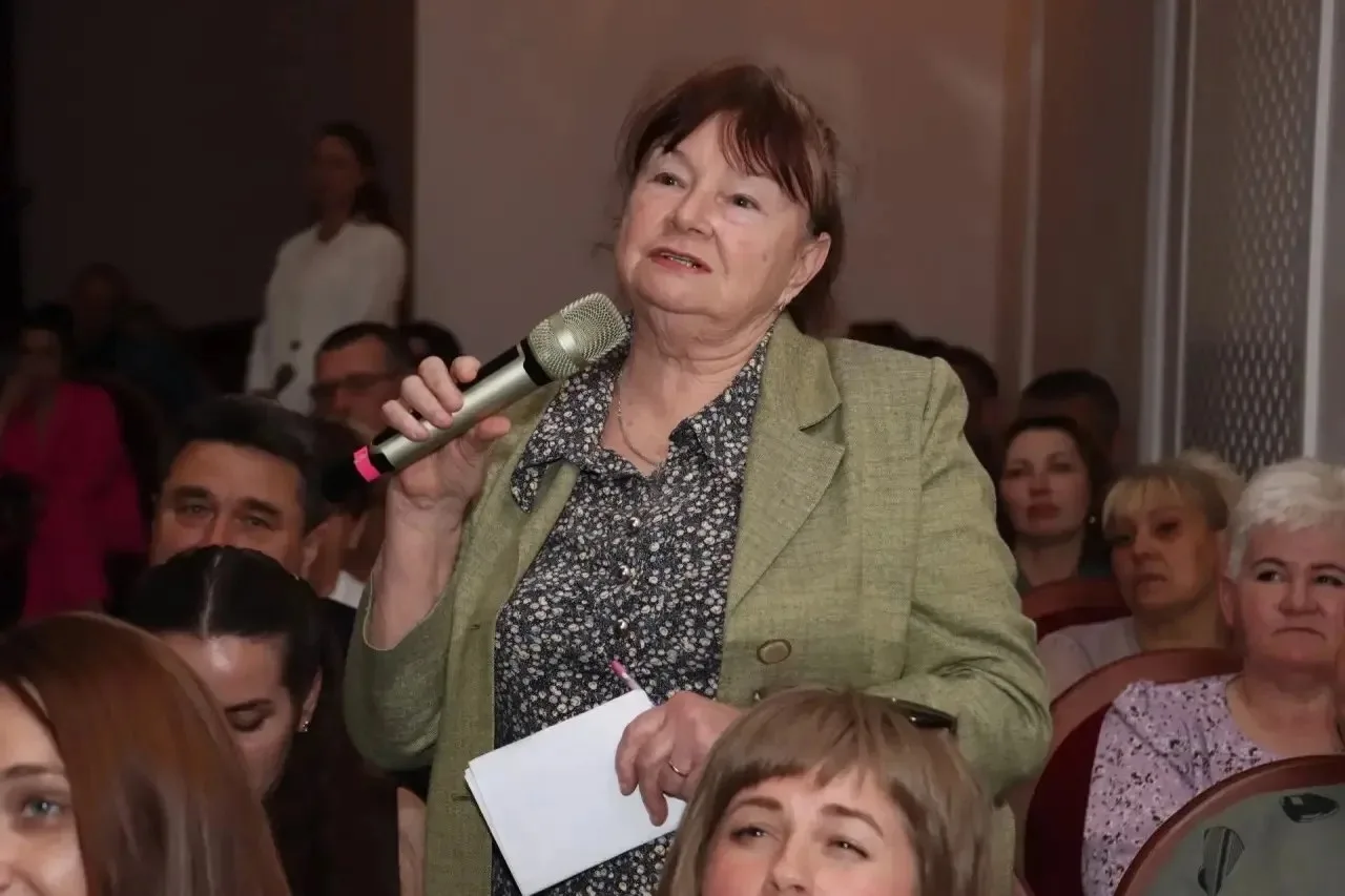 🤝 Депутат Государственной Думы Иван Демченко провел рабочую встречу с жителями, представителями ТОСо