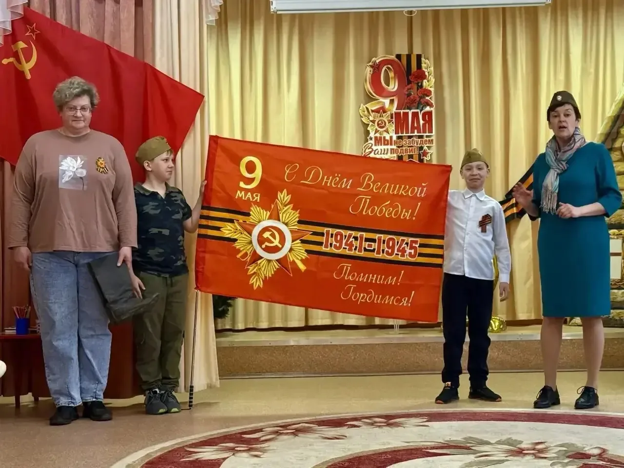 В ДО «Малыш» и ДО «Пчелка» состоялся военно- патриотической квест «Дорогами Победы» в рамках муницип