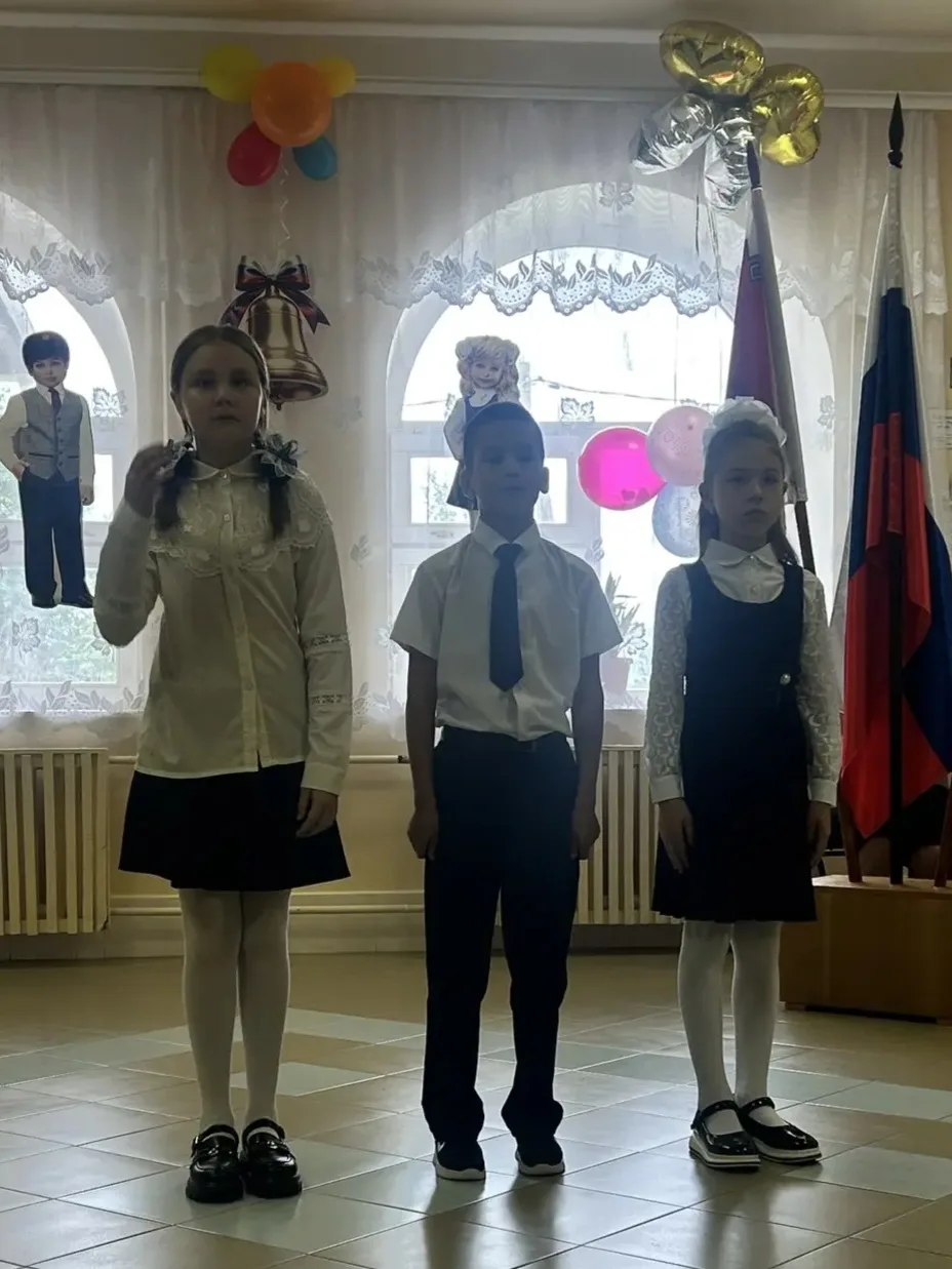 26 мая 2026г. в школе прошёл праздник "Последний звонок" для учащихся МБОУ "Ирнурская Н...
