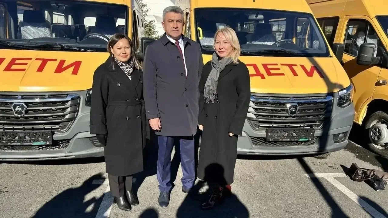🚌 Новый школьный автобус пополнил автопарк Мамадышского района