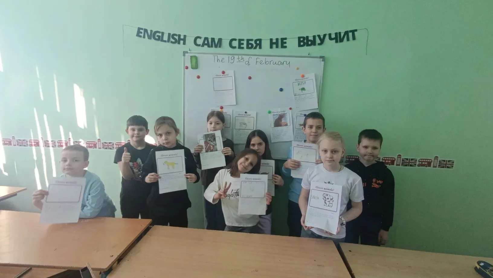 Сегодня в 3 б и 3 в классах прошли увлекательные уроки по английскому языку, ребята подготовили расс