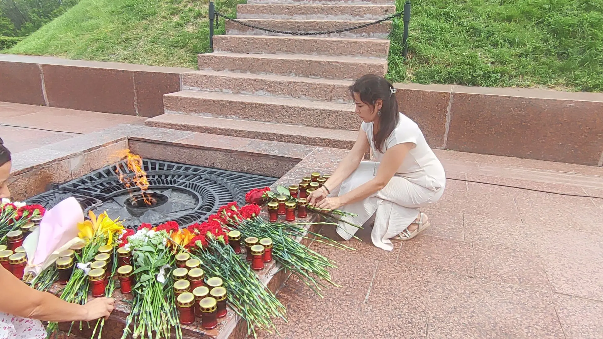 Педагоги детского сада 27 июля  в Молодёжном комплексе «Победа» приняли участие в акции - реквием пр